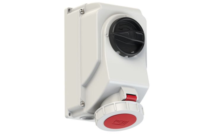 Lizdas CEE v/t 5P 32A 400V IP67 su kirtikliu - PCE
