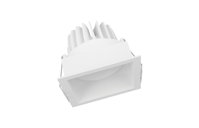 Šviestuvas į/l LED 8W IP20 3000K 650lm baltas 90x90mm H-72mm 36 laipsnių Spot Square - LEDVANCE