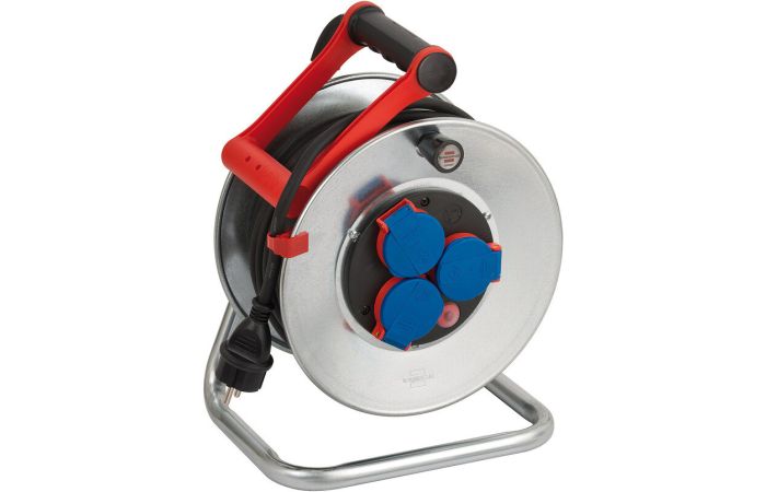 Ilgiklis-ritė 25m 3 lizdų H05RR-F 3x1.5 guminis juodas 3300W/1000W IP44 su termine apsauga GARANT S - BRENNENSTUHL