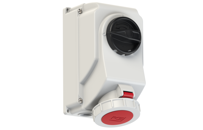 Lizdas CEE v/t 5P 32A 400V IP67 su kirtikliu - PCE