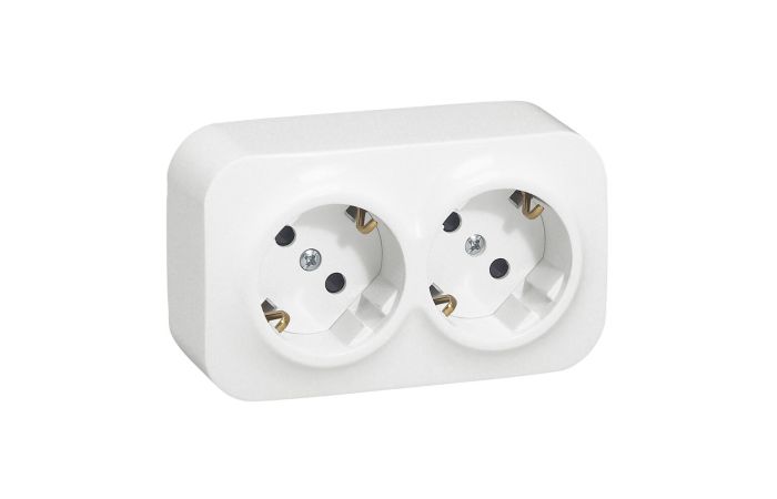 Lizdas v/t IP20 dvigubas su įžeminimu 16A 250V baltas FORIX - LEGRAND