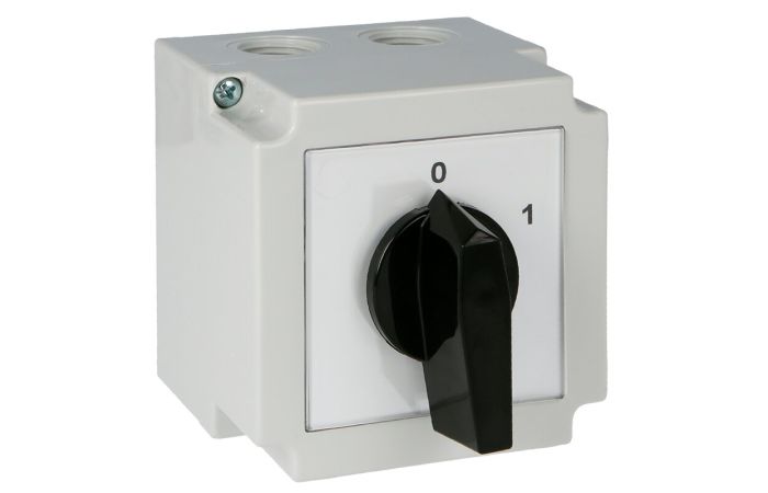 Perjungiklis 3P 10A 0-1 virštinkinis IP55 - APATOR