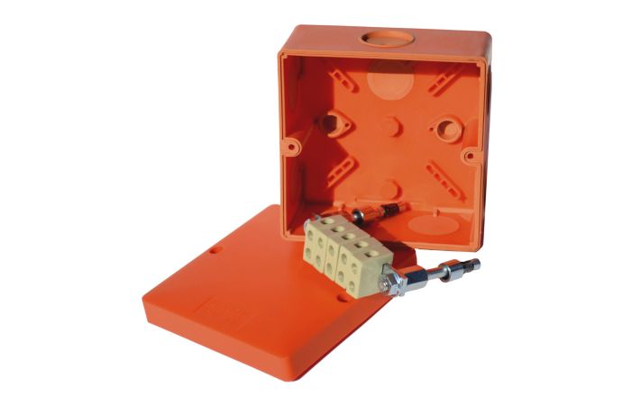 Dėžutė v/t [101x101x63.5] IP66 E90 su gnybtais 5x6mm2 be halogenų UV atspari - KOPOS KOLIN