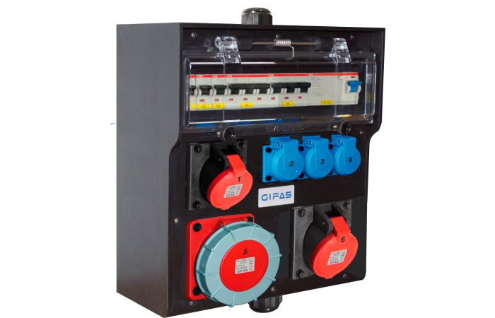 Skydelis v/t 16 modulių su lizdais SCHUKO 3x16A,CEE 5P 63A, CEE 5P 32A, CEE 5P 16A su automatika IP54 juodas 7700 - GIFAS