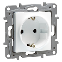 Lizdas p/t SCHUKO baltas be rėmelio su apsauga nuo vaikų 16A 250V NILOE - LEGRAND