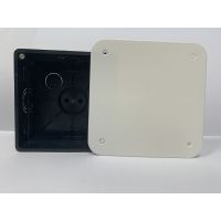 Dėžutė p/t [100x100x48] su dangteliu be halogenų PAZK - PROTEC