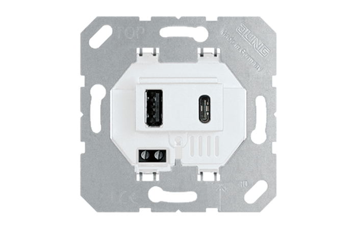 Lizdas p/t dvigubas USB A ir USB C 3A baltos spalvos - JUNG