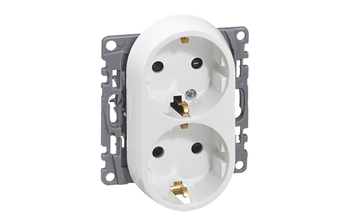 Lizdas p/t dvigubas baltas su rėmeliu NILOE - LEGRAND