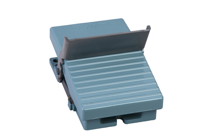 FOOT SWITCH, XPEM810, CONTROL & SIGNALLING, PUSH BUTTONS, PILOT LIGHTS & CONTROLS, FOOT SWITCHES METAL - SCHNEIDER ELECTRIC (pavadinimas tikslinamas)