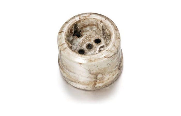 Lizdas v/t SCHUKO su dangteliu Reggia porcelianas 16A 250V GARBY - FONTINI