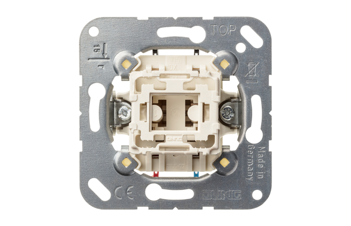 Mygtukas viengubas su atskiru kontaktu 10A/250V - JUNG